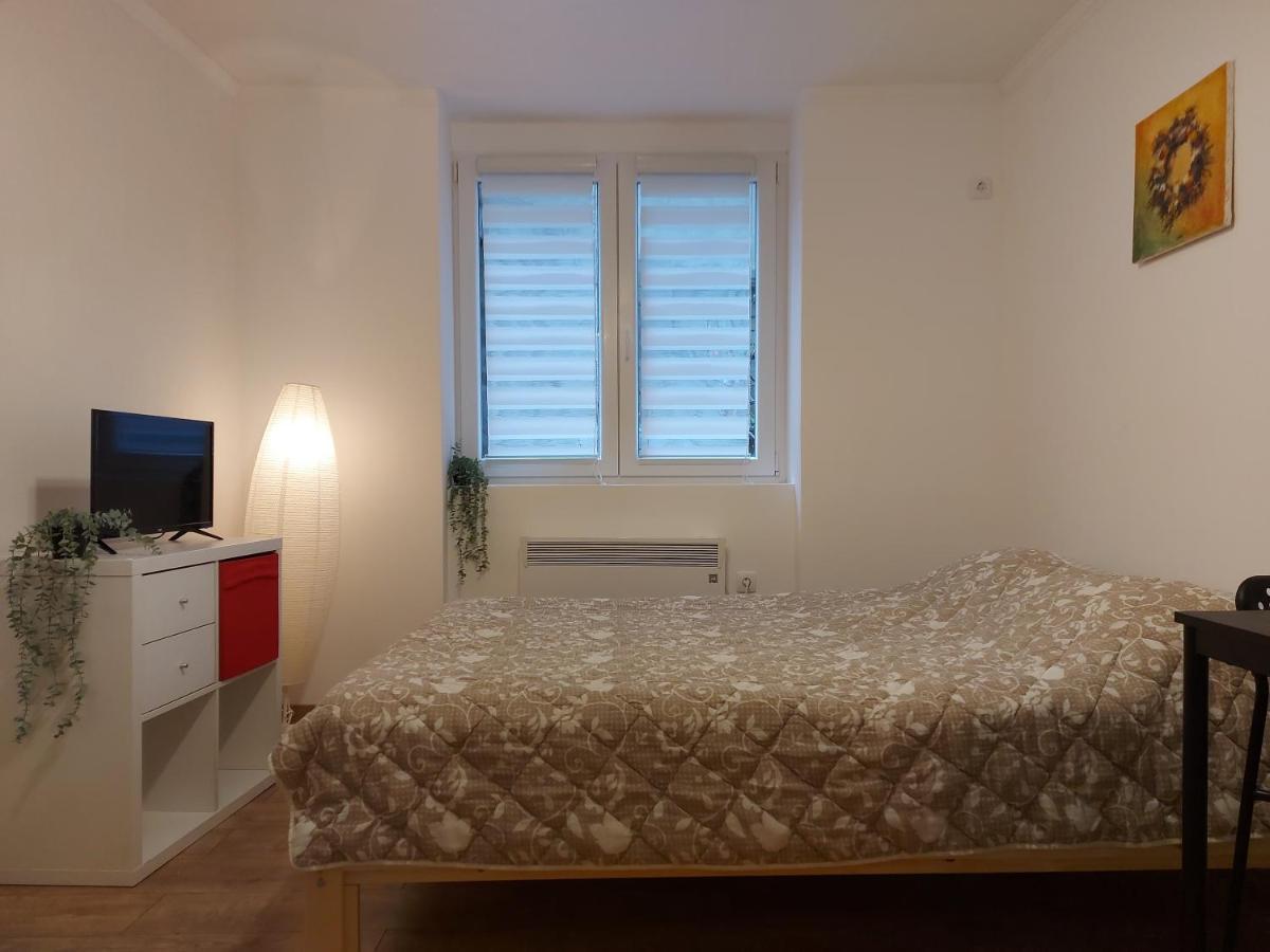 Lotta Apartment Beograd Eksteriør bilde